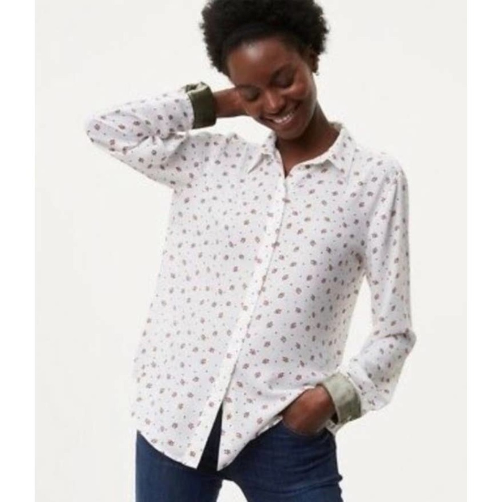 Ann Taylor LOFT Button Up White Pattern Blouse Extra Small - Picture 2 of 5